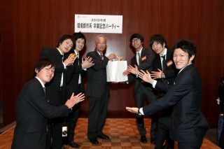 thumb_sotsugyou_party (24).jpg
